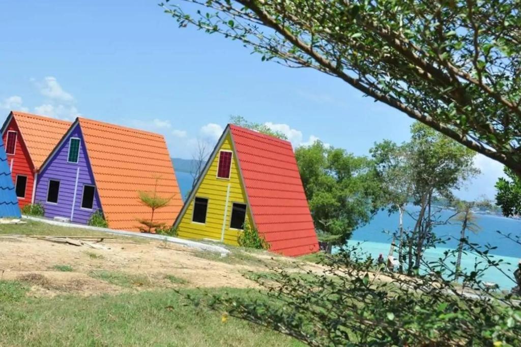 Dreamland Beach Holiday Кудат Экстерьер фото