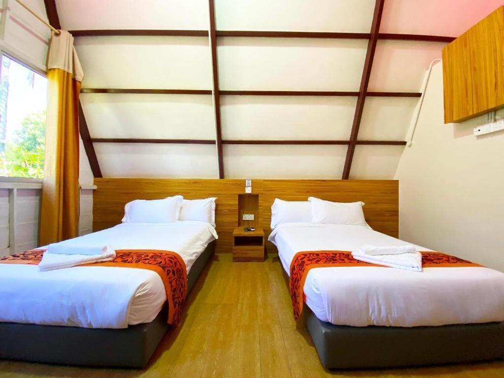 Dreamland Beach Holiday Кудат Экстерьер фото
