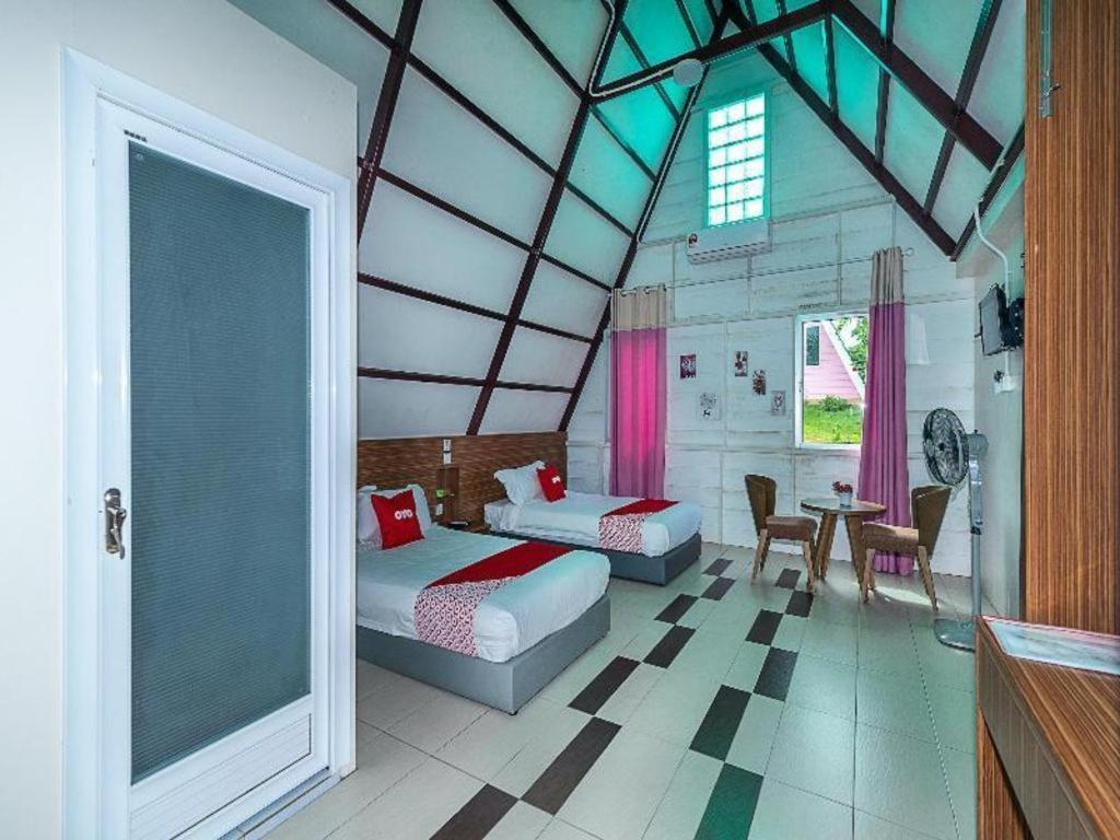 Dreamland Beach Holiday Кудат Экстерьер фото